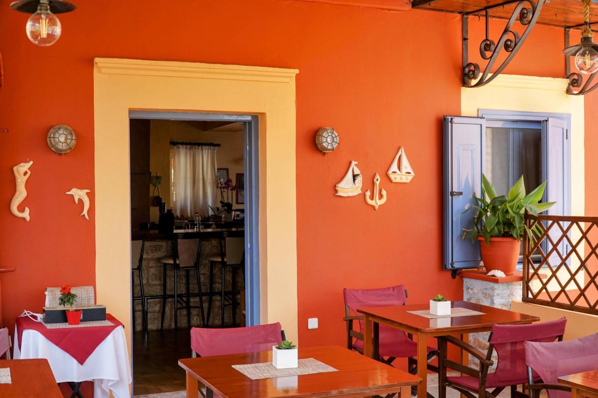 Taxiarchis Aparthotel Symi Exterior photo